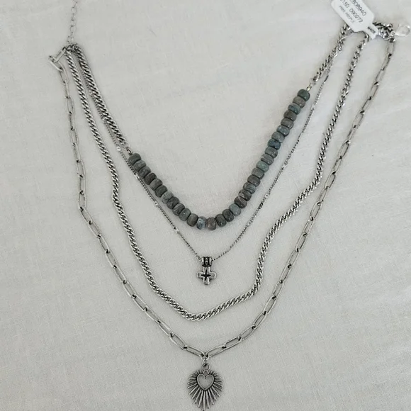 Free People Silver and Teal Beaded Necklace NWT - Picture 2 of 3